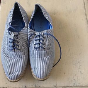 Blue and white striped loafers!